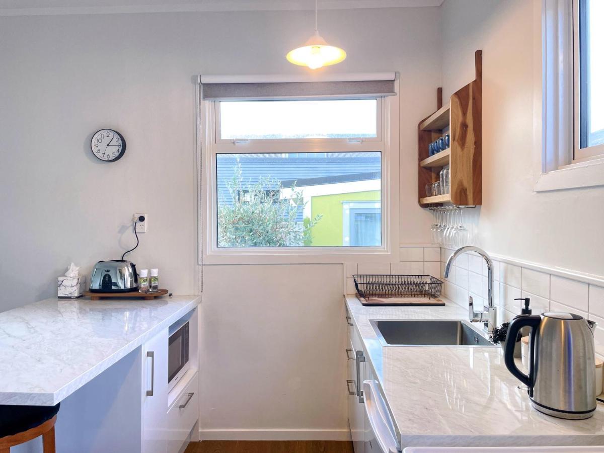 Cozy N Comfortable,5 Mins To Airport Villa Wellington Eksteriør billede